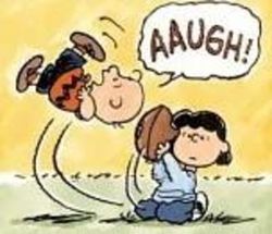 Charlie_brown_lucy_football_2