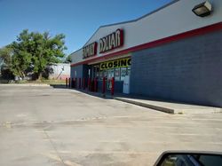 Family dollar in limon