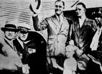 Fdr at airport 1932