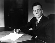 J._Edgar_Hoover_cph.3b10753