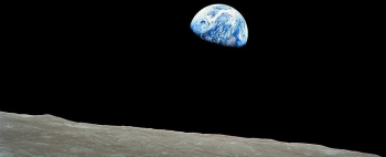 Earthrise-apollo_1024