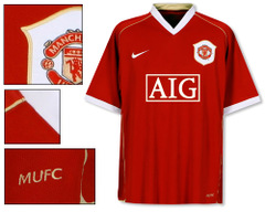 Aig_logo_on_man_utd_shirt