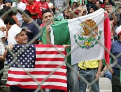 Usa and mexico fans