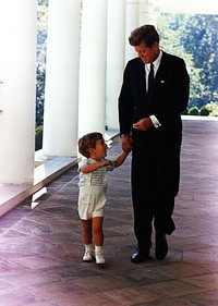 John_and_john_kennedy_jr