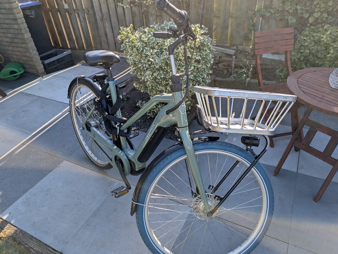 American vs. Dutch E-Bikes